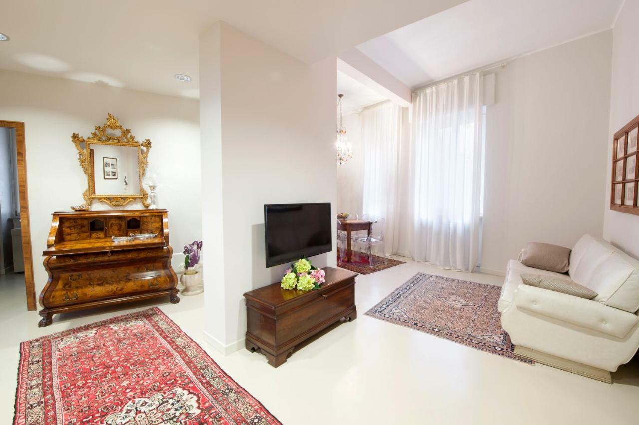 Bureau Apartament
